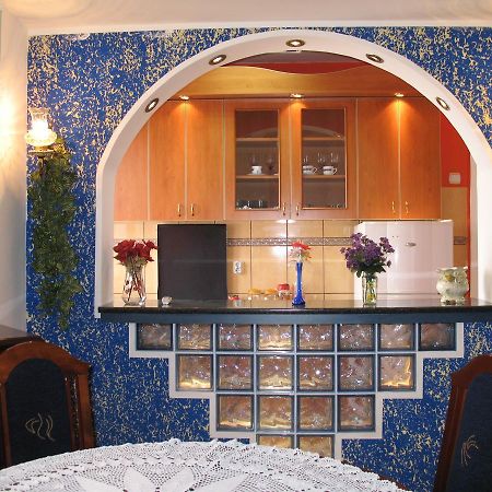Garden Apartamento Belgrado Exterior foto