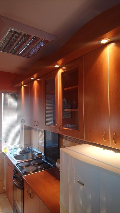 Garden Apartamento Belgrado Exterior foto
